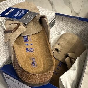 Birkenstock Women's Boston Clog - Tan Suede - Narrow fit